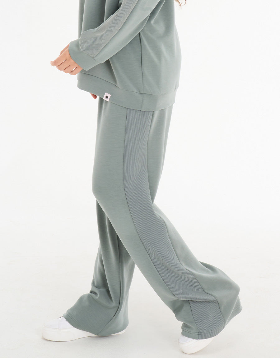 Soft Stretch Sweatpants 