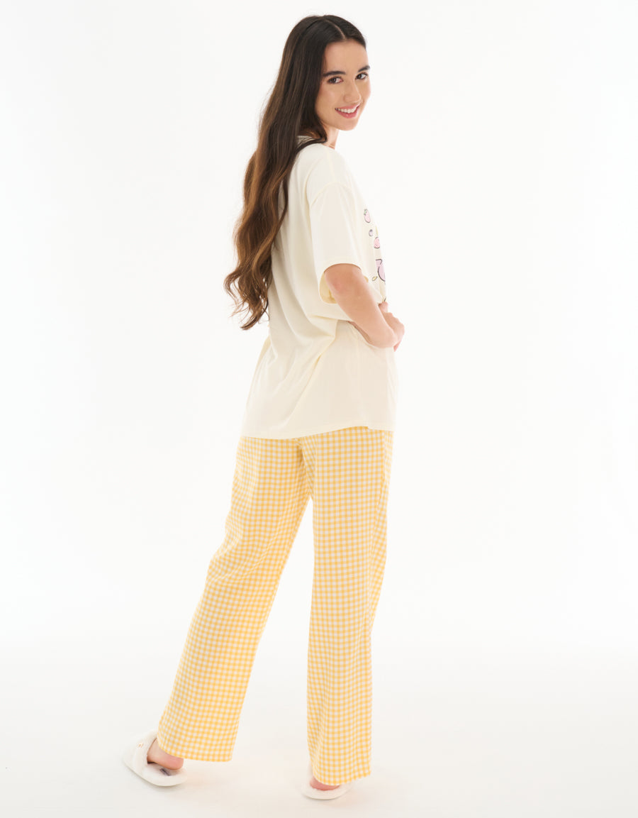 Short Sleeve Tee and Pants Pajama Set in Light Yellow